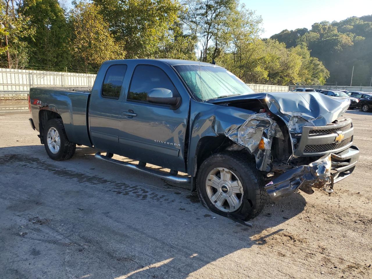 2011 Chevrolet Silverado VIN 1GCRKSE34BZ121757 Copart auction photo, all over damage thumbnail 4