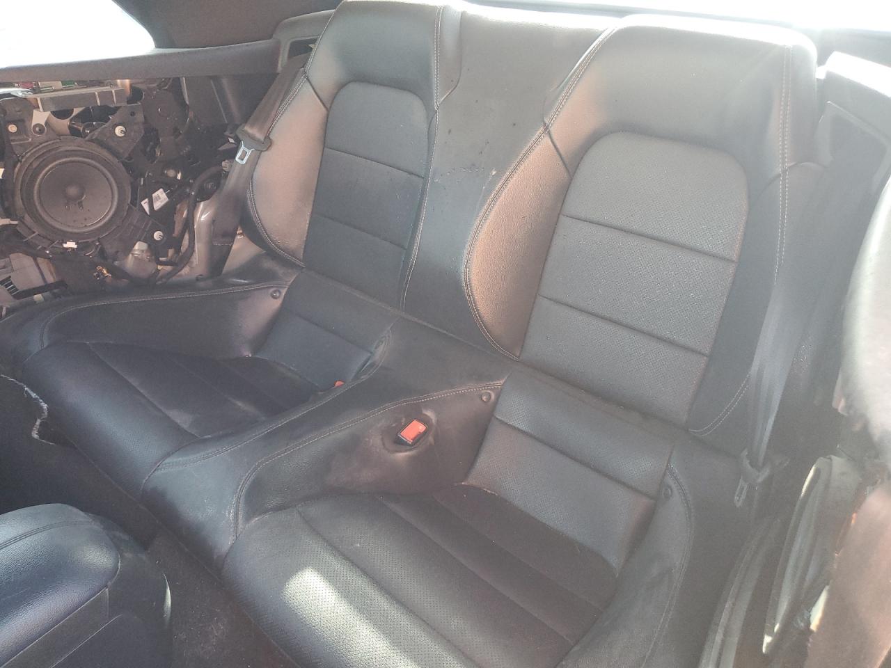 2020 Ford Mustang VIN 1FATP8UH1L5137551 Copart auction photo, water/flood damage thumbnail 10