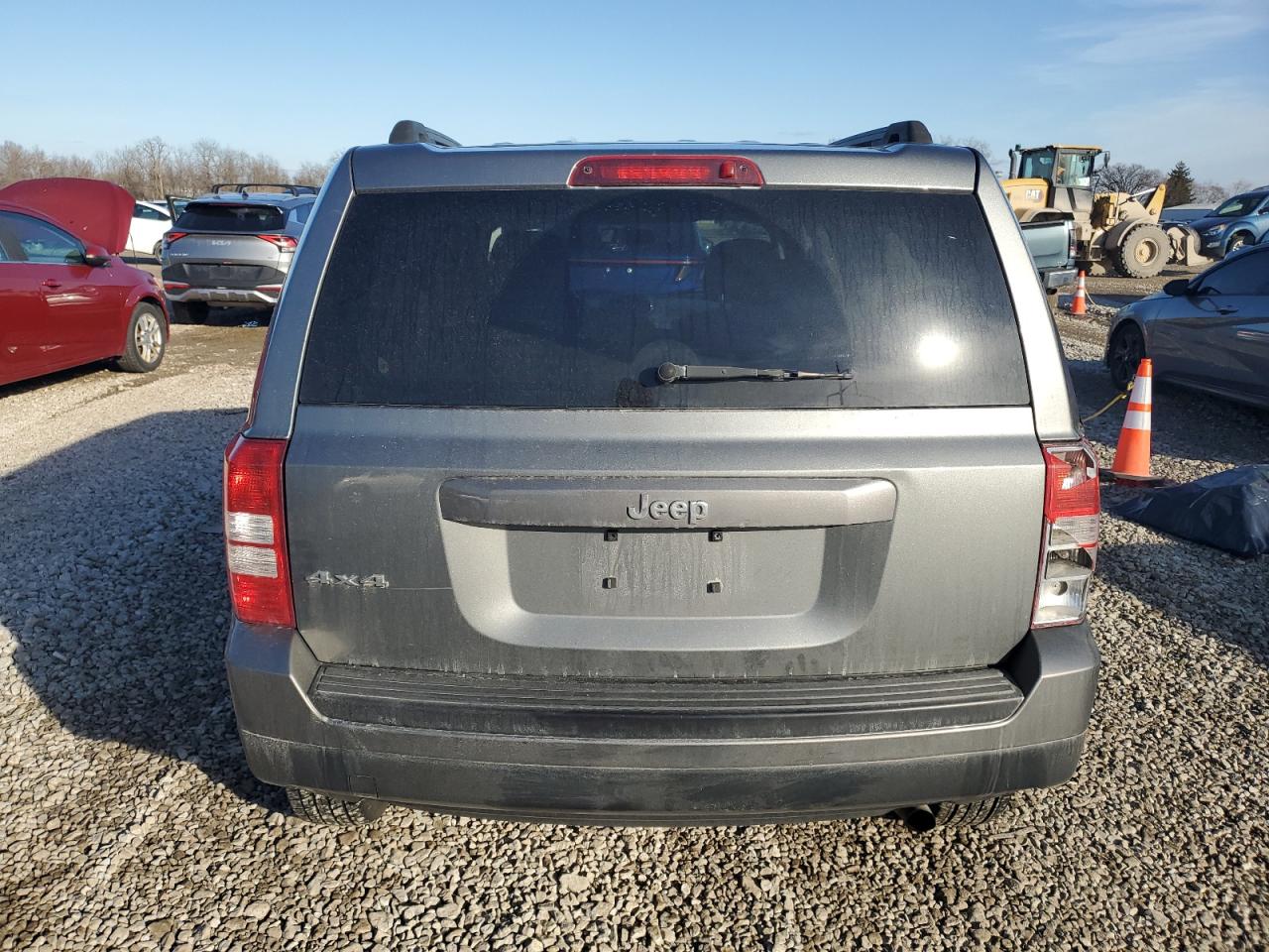 2014 Jeep Liberty (Patriot) VIN 1C4NJRBB6ED569912 Copart auction photo, rear end damage thumbnail 6