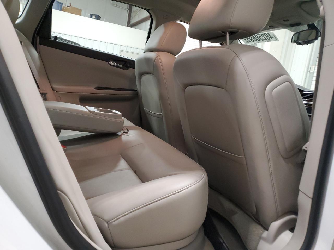 2011 Chevrolet Impala VIN 2G1WG5EK2B1307943 Copart auction photo, front end / minor dent/scratches damage thumbnail 11