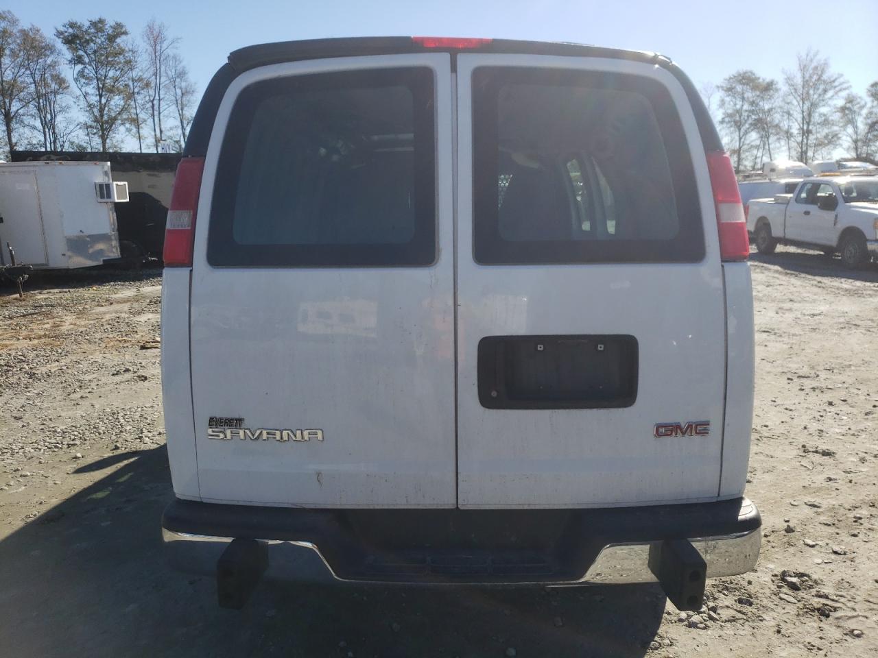 2017 GMC Savana VIN 1GTW7AFFXH1912082 Copart auction photo, top/roof damage thumbnail 6