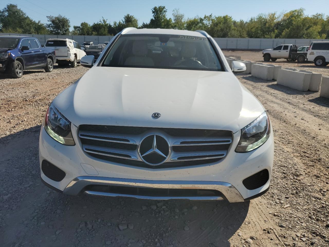 2019 Mercedes-Benz GLC VIN WDC0G4JB2KV137086 Copart auction photo, hail / minor dent/scratches damage thumbnail 5