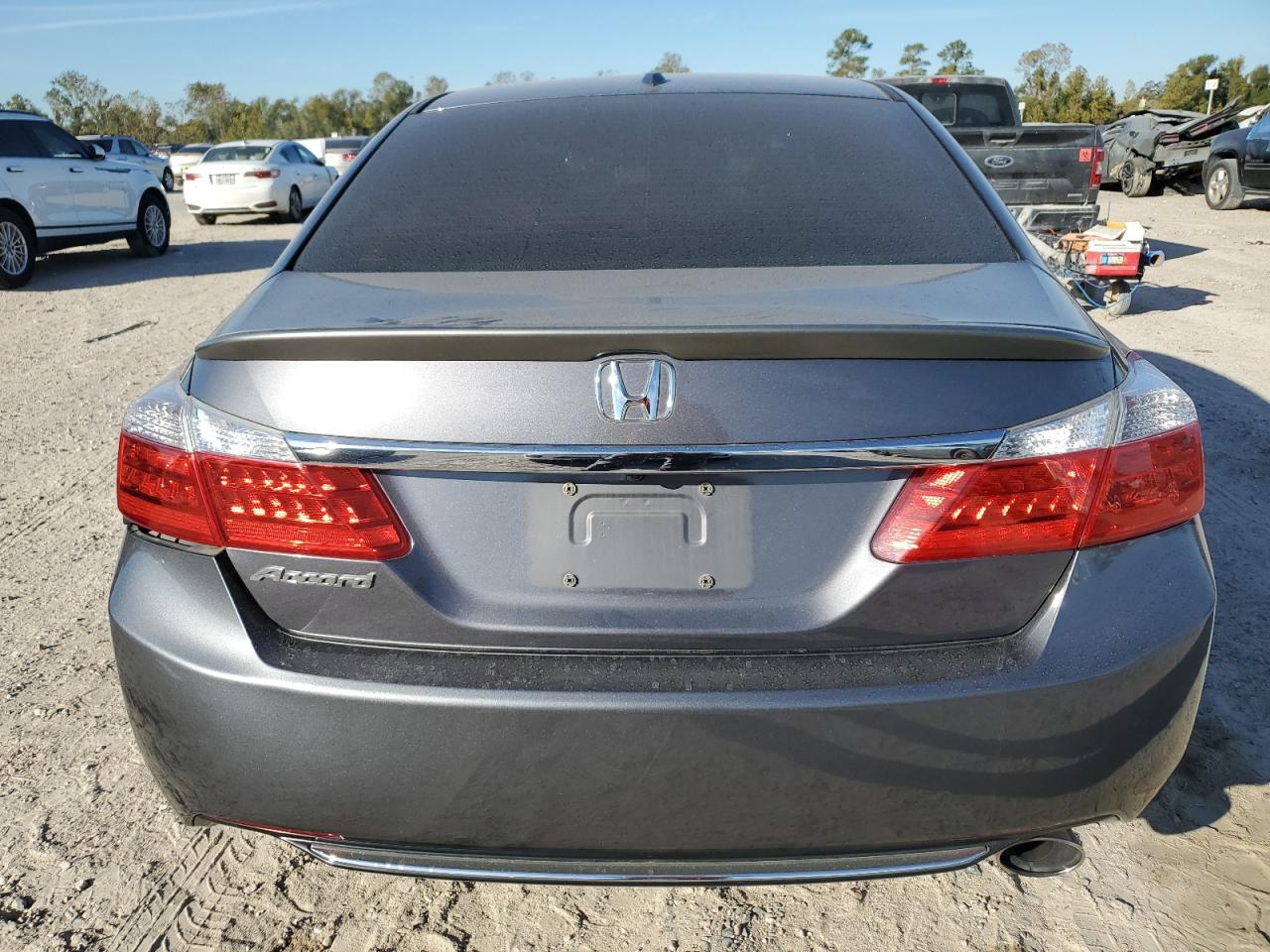 2013 Honda Accord VIN 1HGCR2F8XDA112527 Copart auction photo, side damage thumbnail 6