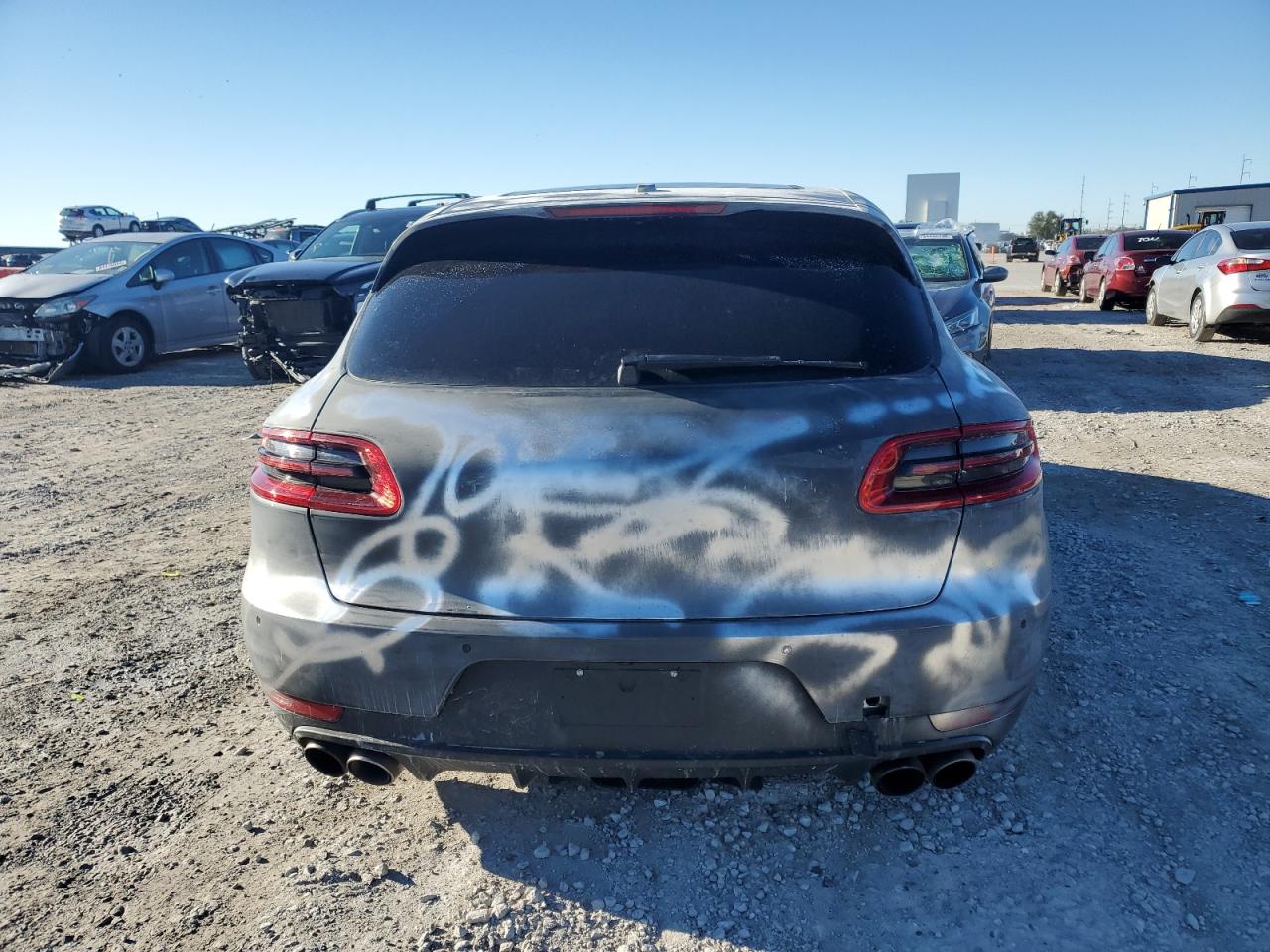 2018 Porsche Macan VIN WP1AB2A51JLB31943 Copart auction photo, vandalism / stripped damage thumbnail 6