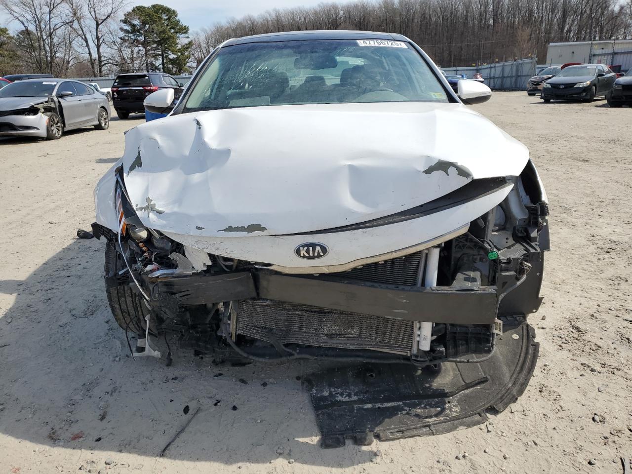2016 KIA Optima VIN 5XXGU4L38GG080835 Copart auction photo, front end / minor dent/scratches damage thumbnail 5