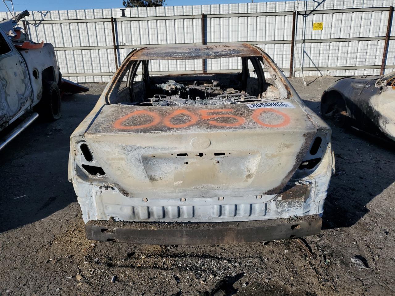 2003 Toyota Camry VIN 4T1BE32K43U720050 Copart auction photo, burn damage thumbnail 6