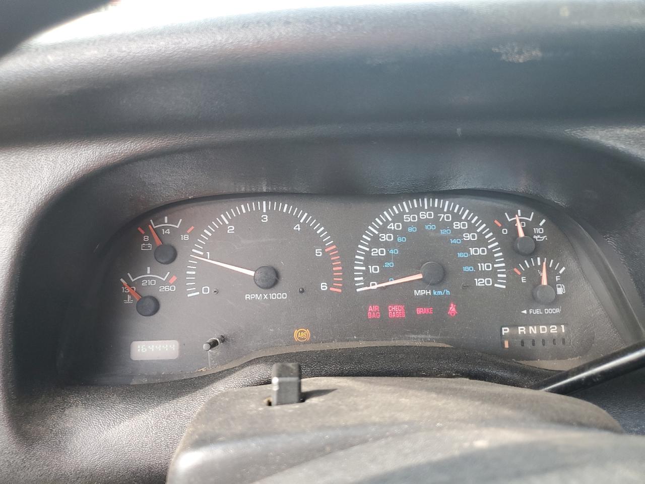 2000 Dodge RAM VIN 3B7KC26Z8YM226121 Copart auction photo, normal wear damage thumbnail 9