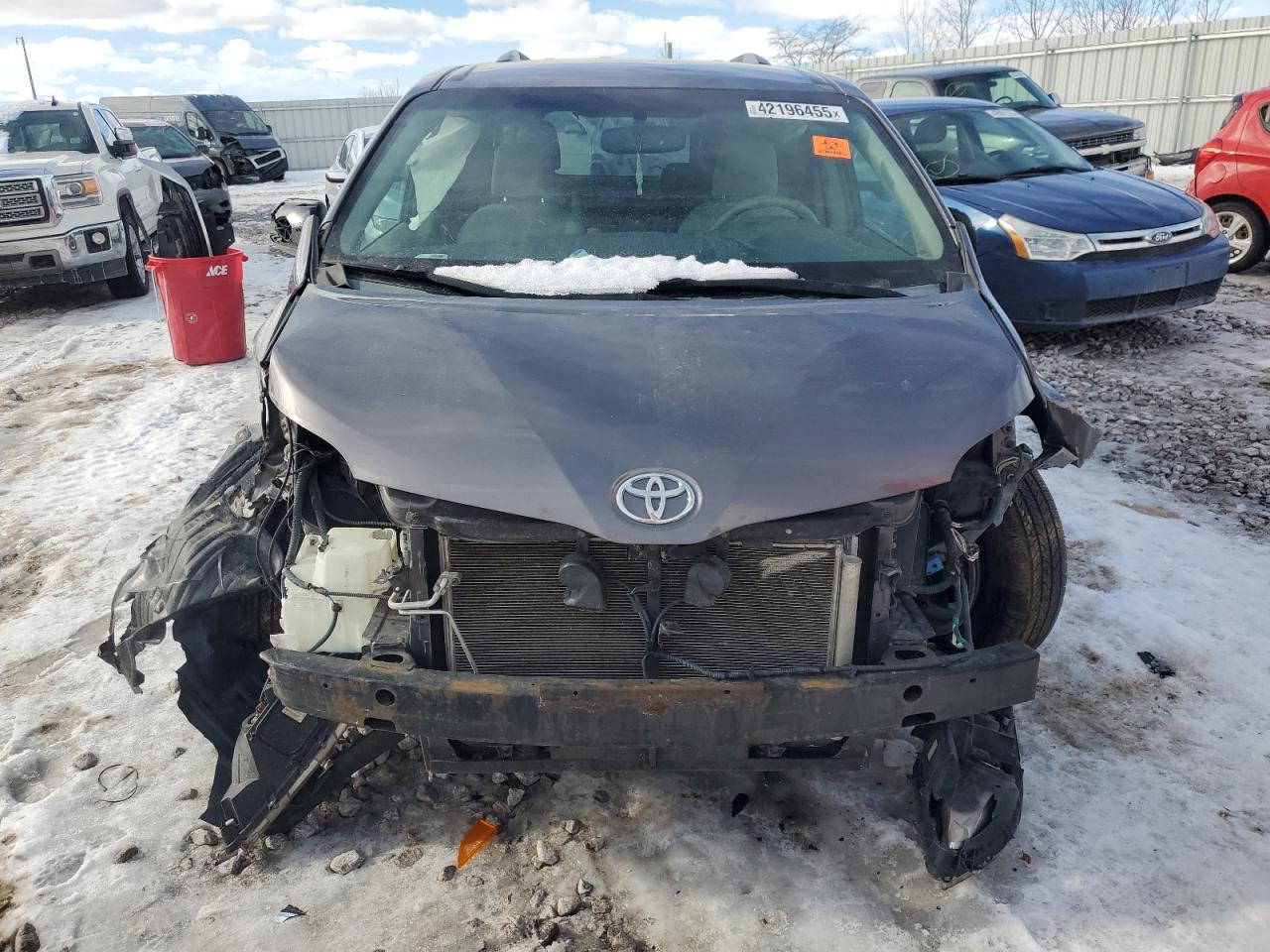 2014 Toyota Sienna VIN 5TDKK3DC7ES430069 Copart auction photo, all over damage thumbnail 5