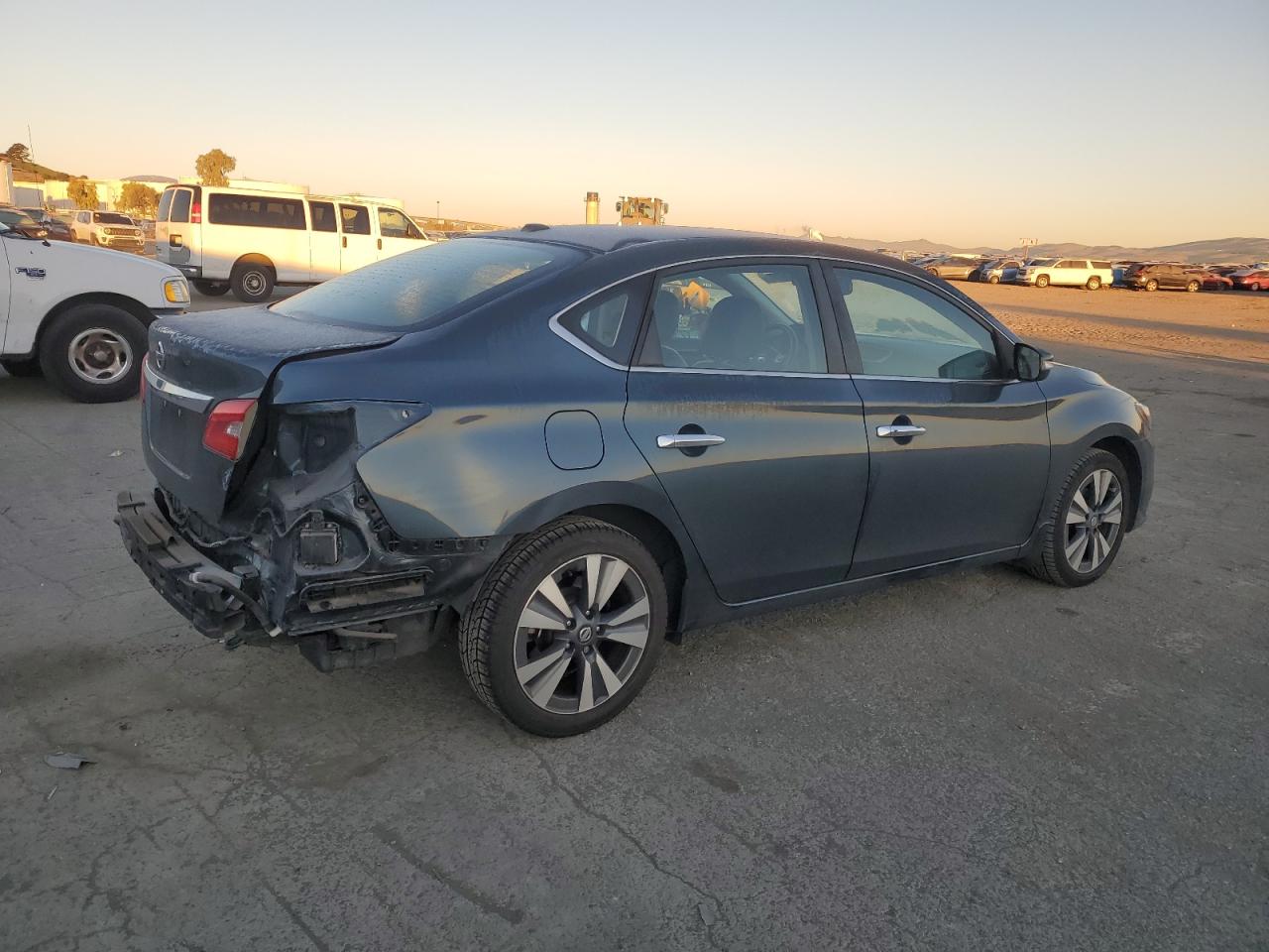 2017 Nissan Sentra VIN 3N1AB7AP3HY263042 Copart auction photo, rear end damage thumbnail 3