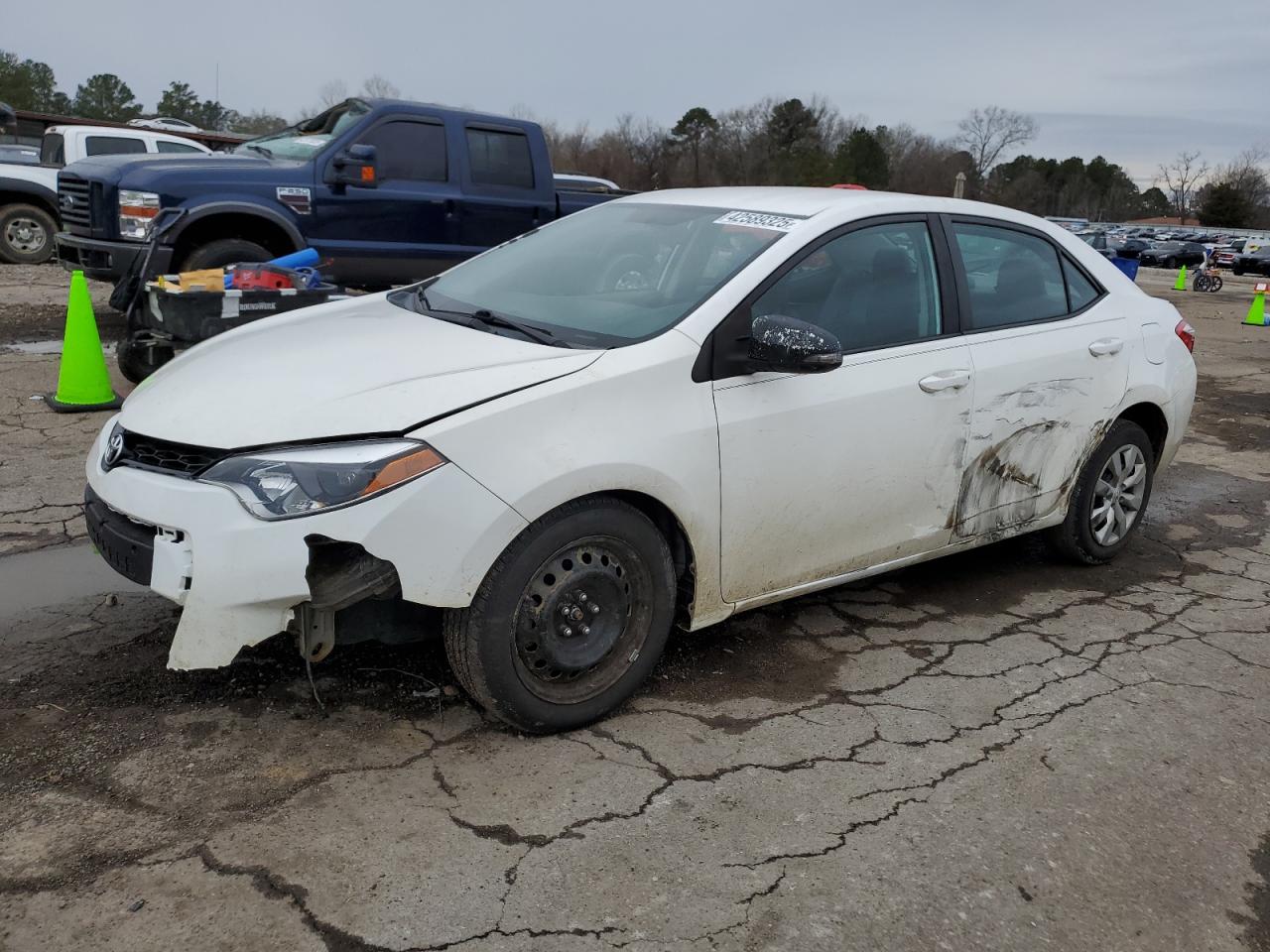 2014 Toyota Corolla VIN 5YFBURHE0EP090135