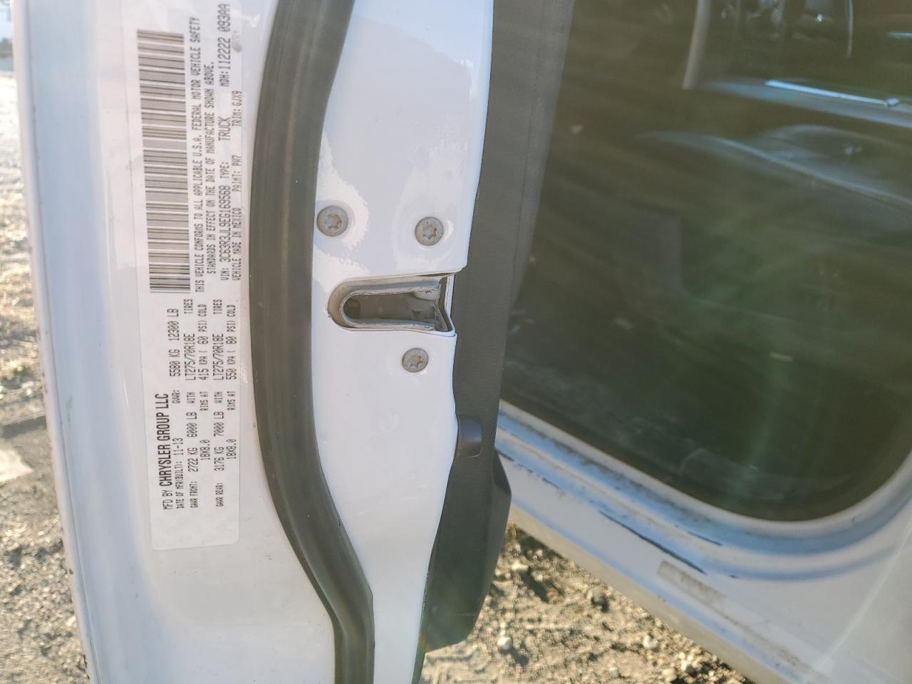 2014 RAM 3500 VIN 3C63R3JL9EG169568 Copart auction photo, all over damage thumbnail 13