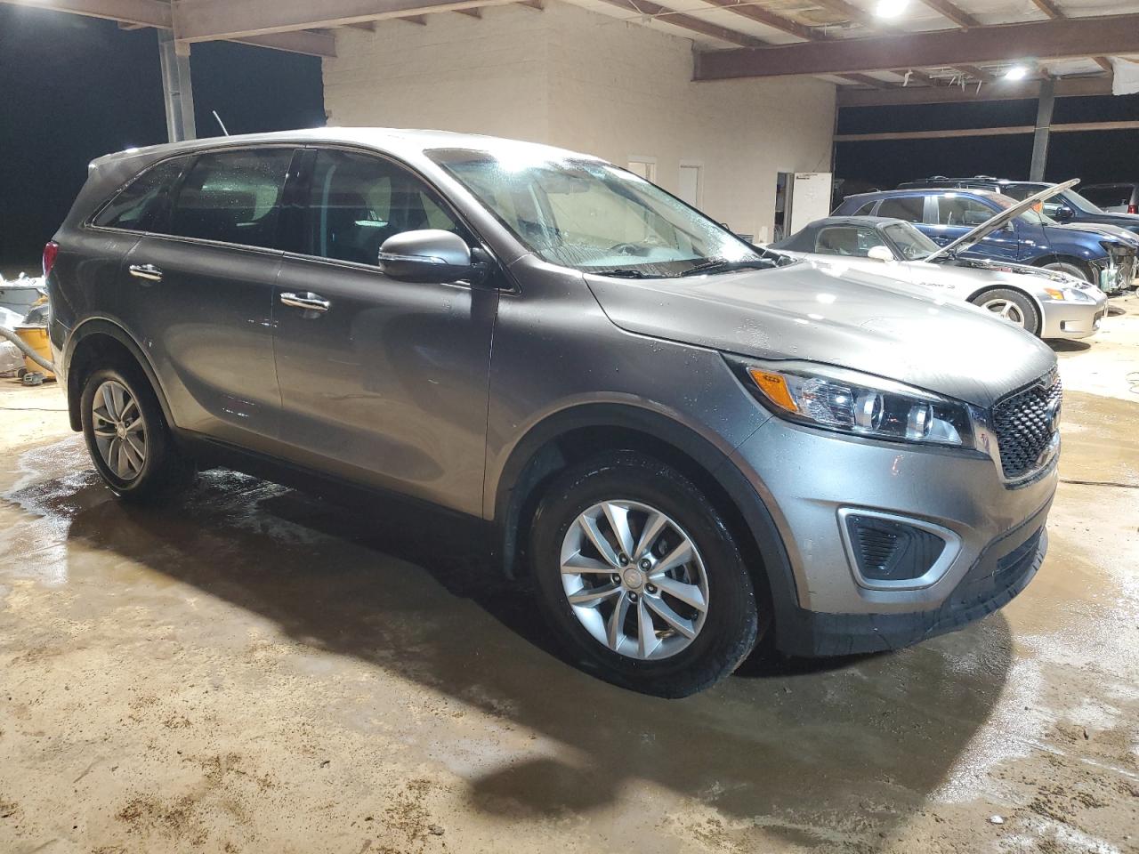 2018 KIA Sorento VIN 5XYPG4A39JG373852 Copart auction photo, normal wear damage thumbnail 4