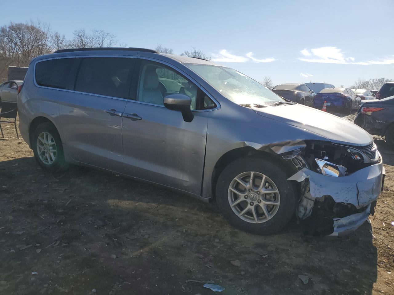 2021 Chrysler Voyager VIN 2C4RC1DG6MR520503 Copart auction photo, front end / minor dent/scratches damage thumbnail 4