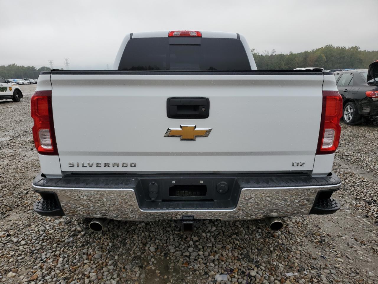 2018 Chevrolet Silverado VIN 3GCUKSECXJG351361 Copart auction photo, front end damage thumbnail 6