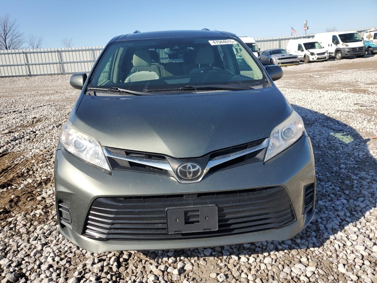 2018 Toyota Sienna VIN 5TDKZ3DC6JS939172 Copart auction photo, rear end damage thumbnail 5