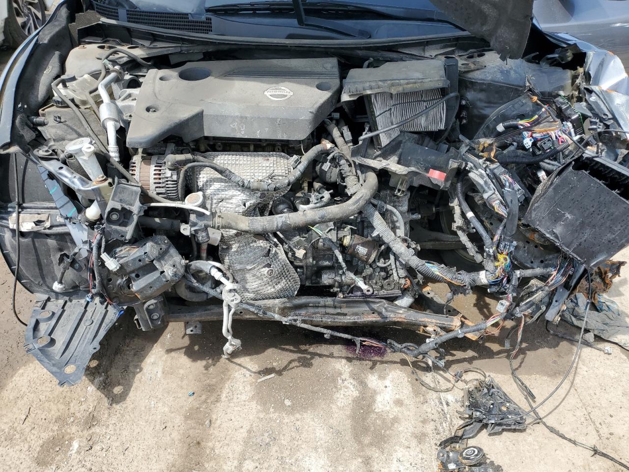 2014 Nissan Altima VIN 1N4AL3AP9EN233707 Copart auction photo, front end damage thumbnail 13