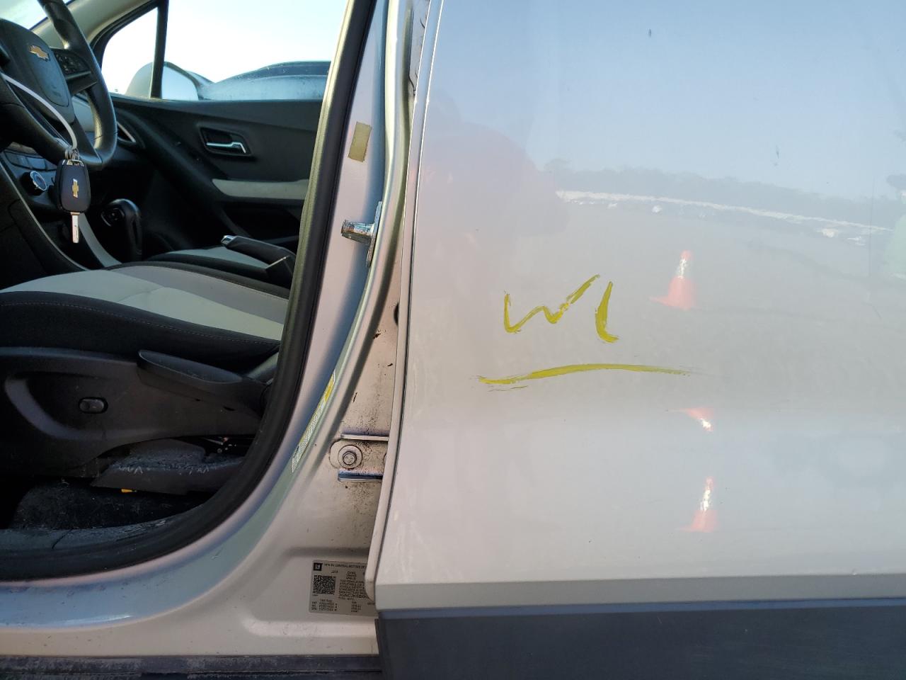 2019 Chevrolet Trax VIN 3GNCJKSB6KL254474 Copart auction photo, water/flood damage thumbnail 13