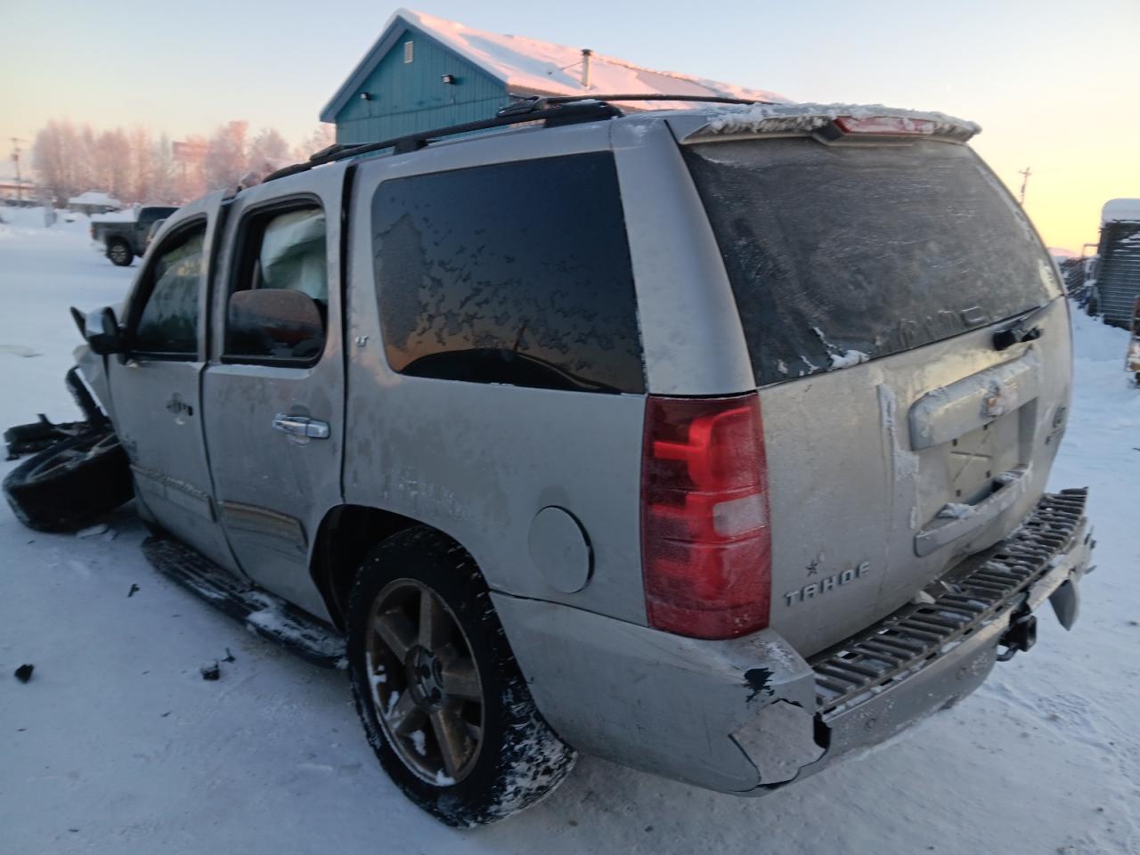 2009 Chevrolet Tahoe VIN 1GNFC23079R294389 Copart auction photo, all over damage thumbnail 2