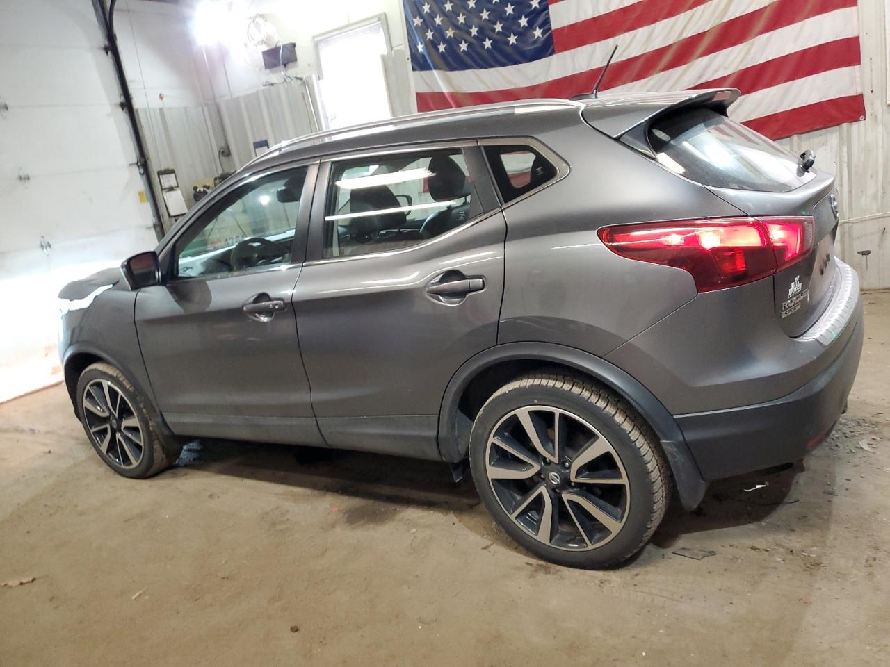 2019 Nissan Rogue VIN JN1BJ1CR0KW622123 Copart auction photo, front end / minor dent/scratches damage thumbnail 2