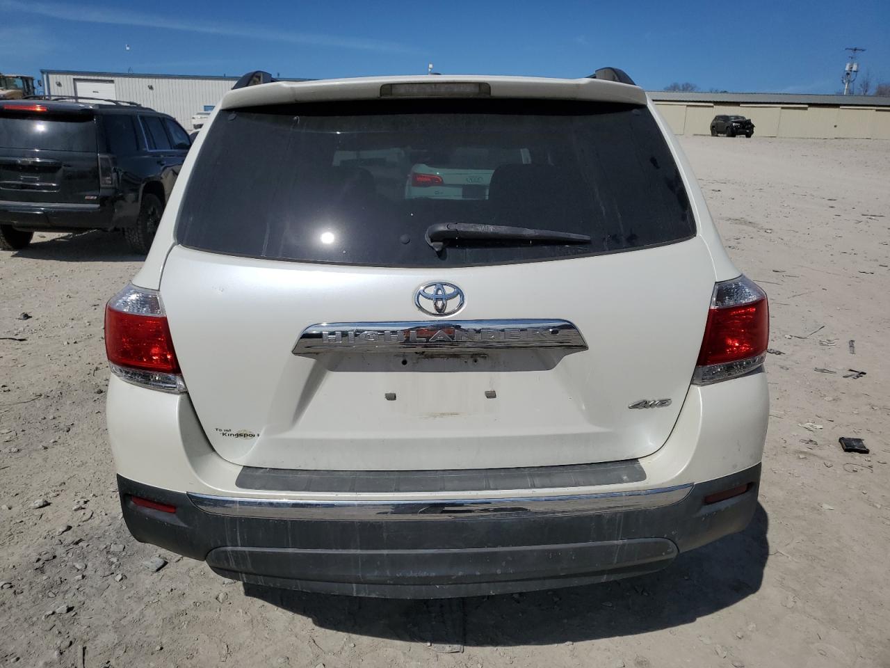 2012 Toyota Highlander VIN 5TDBK3EH5CS174053 Copart auction photo, all over / front end damage thumbnail 6