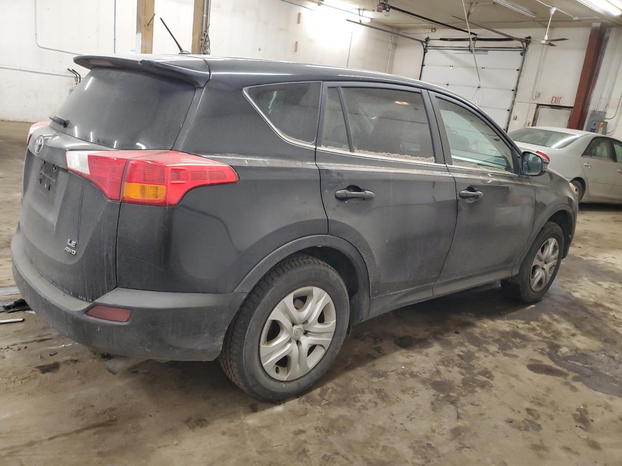 2015 Toyota RAV 4 VIN 2T3BFREV4FW276816 Copart auction photo, side damage thumbnail 3