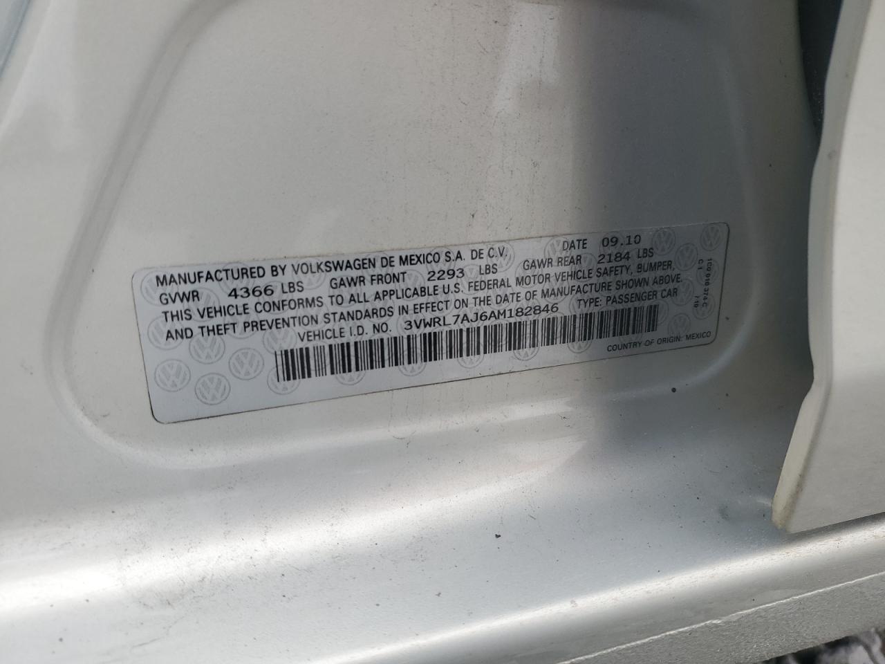 2010 Volkswagen Jetta VIN 3VWRL7AJ6AM182846 Copart auction photo, front end damage thumbnail 14