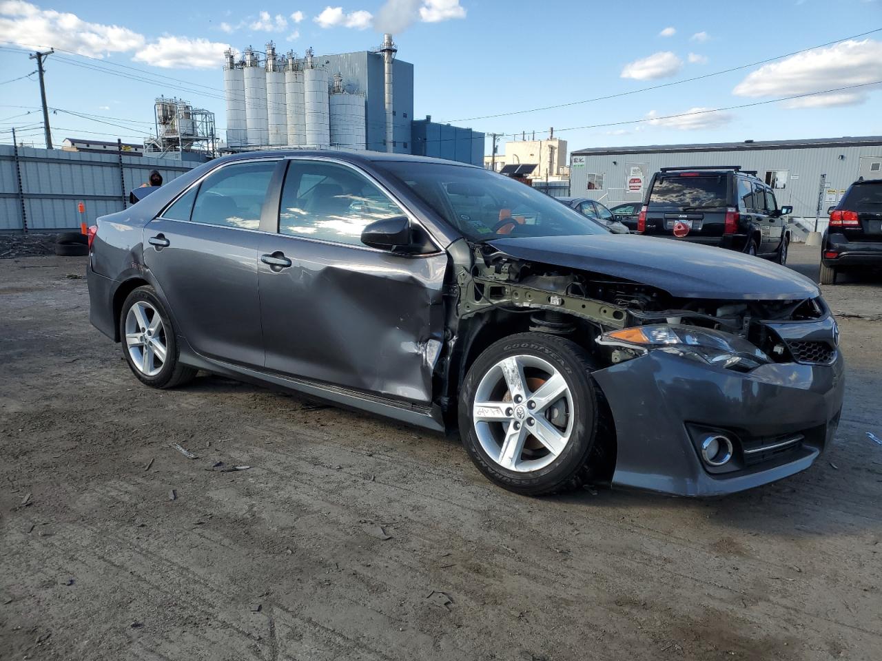2014 Toyota Camry VIN 4T1BF1FK8EU779763 Copart auction photo, front end / rear end damage thumbnail 4