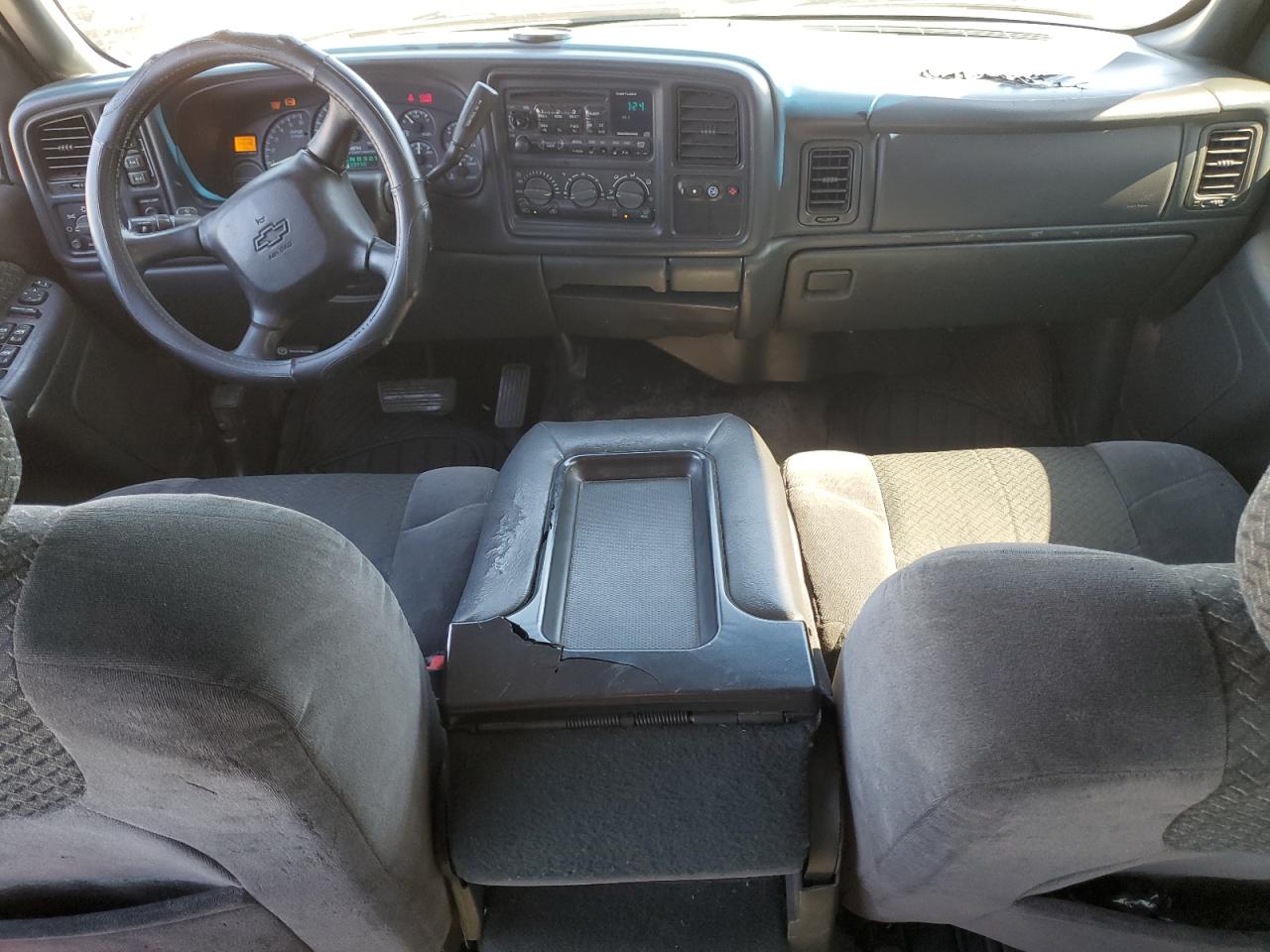 2002 Chevrolet Avalanche VIN 3GNEK13T62G111797 Copart auction photo, front end damage thumbnail 8