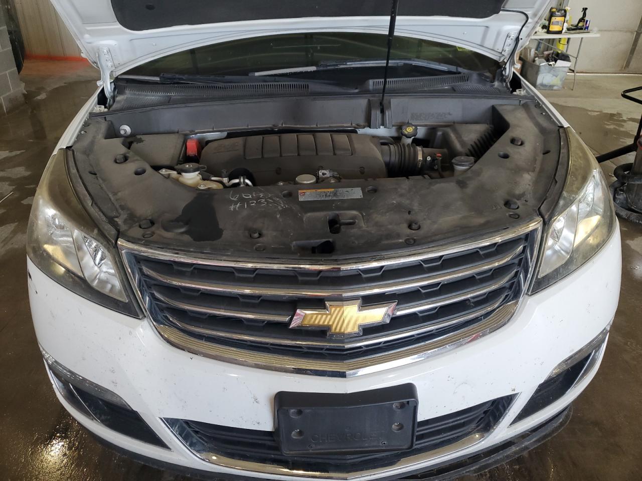 2016 Chevrolet Traverse VIN 1GNKVGKD2GJ270913 Copart auction photo, rear end / front end damage thumbnail 12