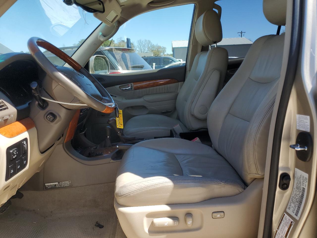 2005 Lexus GX VIN JTJBT20X550083549 Copart auction photo, side damage thumbnail 7