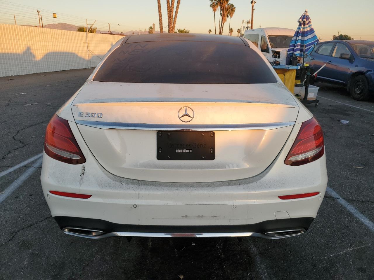 2018 Mercedes-Benz E-klasse VIN WDDZF4JB7JA427948 Copart auction photo, front end / side damage thumbnail 6