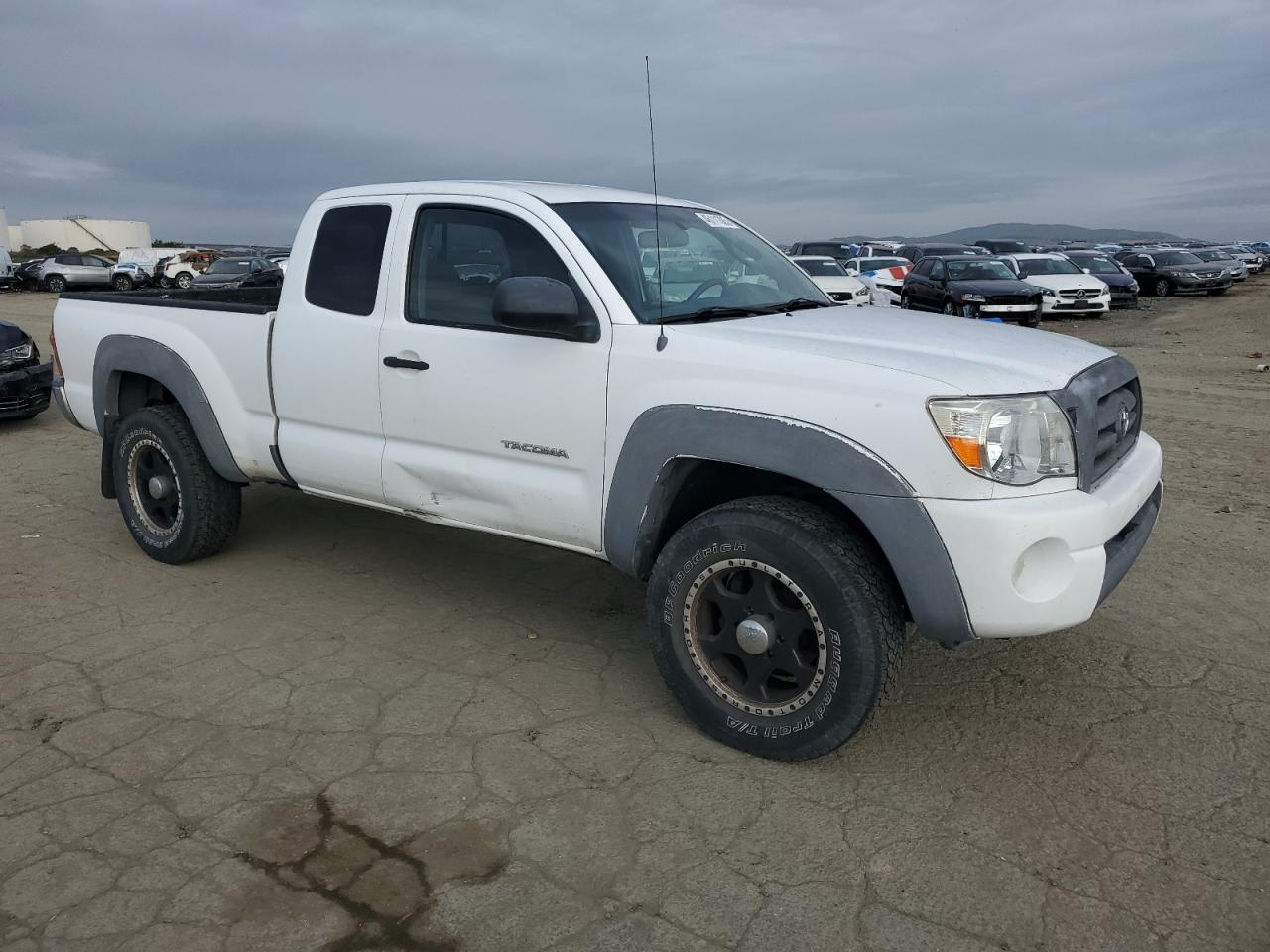 2006 Toyota Tacoma VIN 5TEUU42N86Z242405 Copart auction photo, side damage thumbnail 4
