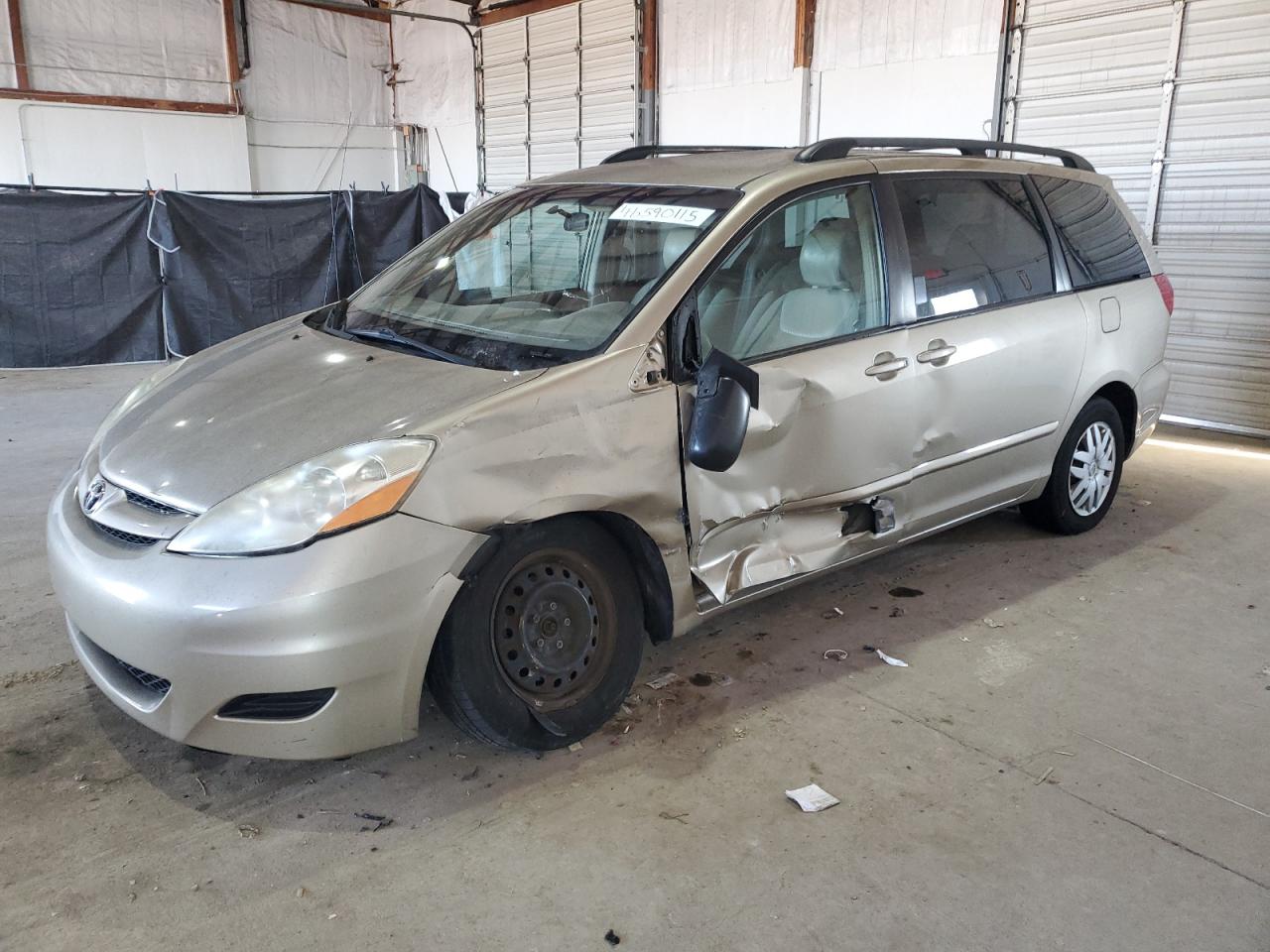 2010 Toyota Sienna VIN 5TDKK4CC3AS331556