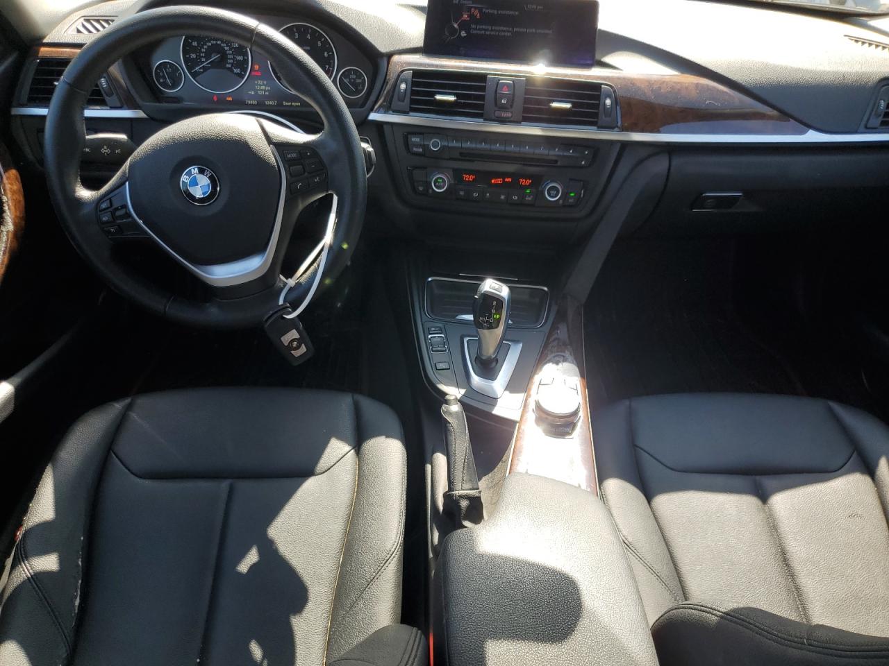 2014 BMW 3er VIN WBA3C1C50EK116471 Copart auction photo, front end / minor dent/scratches damage thumbnail 9