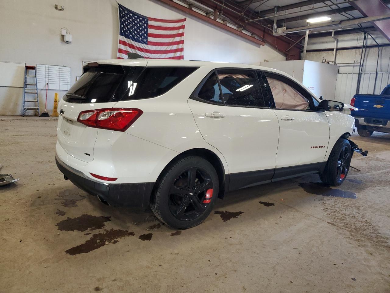 2019 Chevrolet Equinox VIN 2GNAXVEX0K6186286 Copart auction photo, front end / mechanical damage thumbnail 3