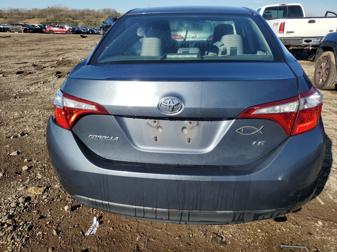 2014 Toyota Corolla VIN 5YFBURHE3EP090565 Copart auction photo, side / rear end damage thumbnail 6