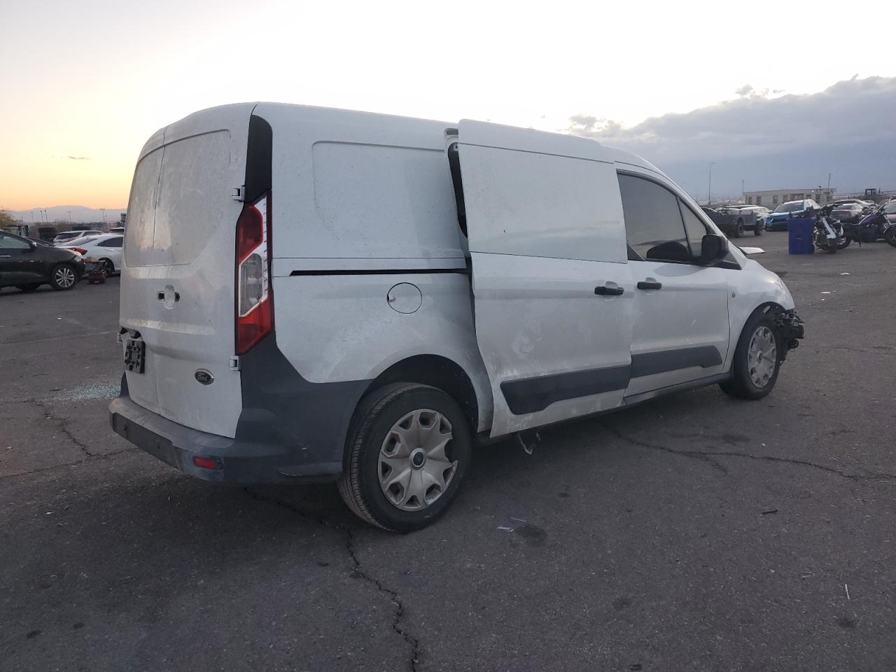 2015 Ford Transit VIN NM0LS7EX2F1186159 Copart auction photo, front end / side damage thumbnail 3
