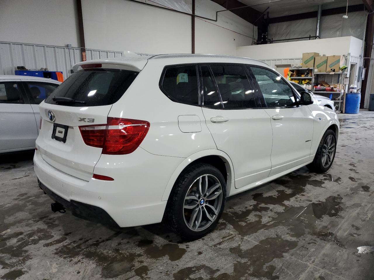 2017 BMW X3 VIN 5UXWX7C5XH0S19726 Copart auction photo, front end damage thumbnail 3