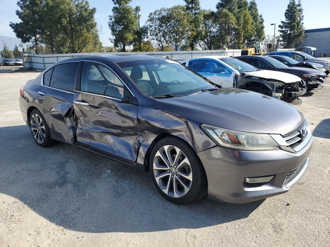 2015 Honda Accord VIN 1HGCR2F52FA109100 Copart auction photo, side damage thumbnail 4