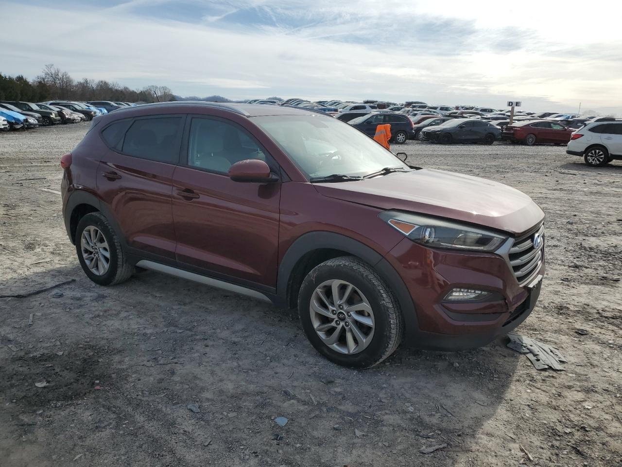 2017 Hyundai Tucson VIN KM8J3CA41HU295351 Copart auction photo, front end damage thumbnail 4
