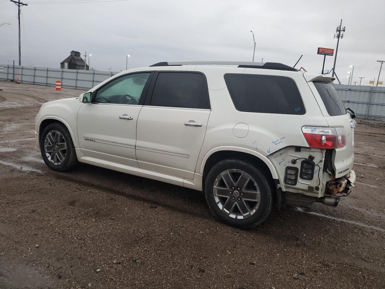 2011 GMC Acadia VIN 1GKKVTED4BJ317367 Copart auction photo, rear end damage thumbnail 2