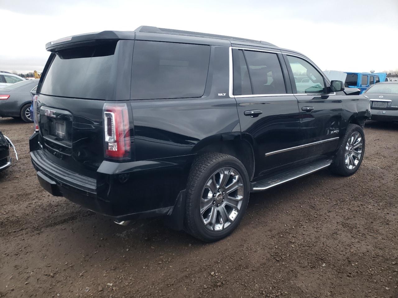 2018 GMC Yukon VIN 1GKS2BKCXJR127359 Copart auction photo, front end damage thumbnail 3