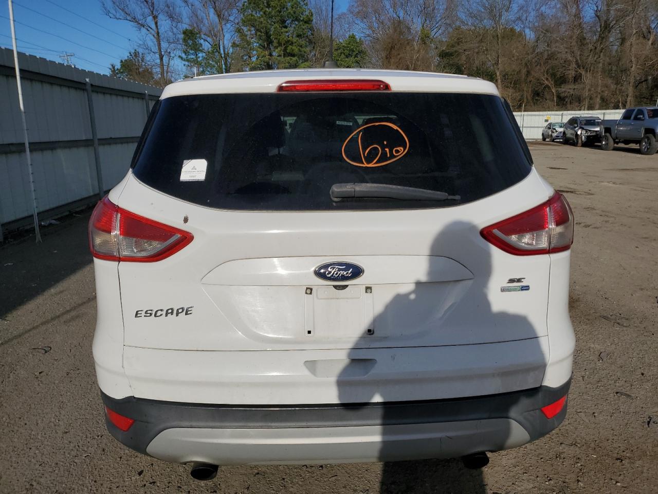 2015 Ford Escape VIN 1FMCU9GX6FUC28638 Copart auction photo, side / minor dent/scratches damage thumbnail 6