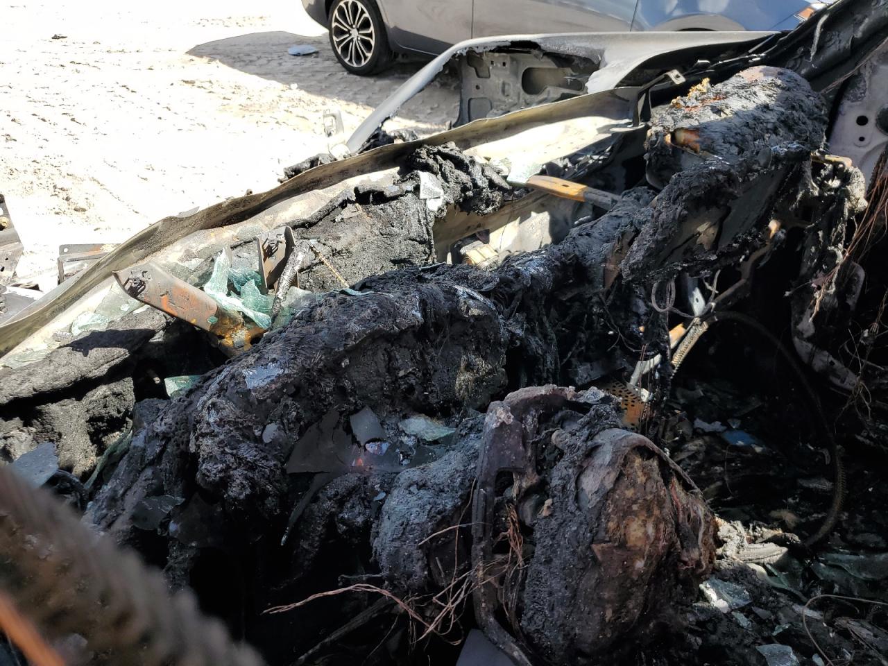2022 Ford Bronco VIN 3FMCR9B69NRD14824 Copart auction photo, burn damage thumbnail 9