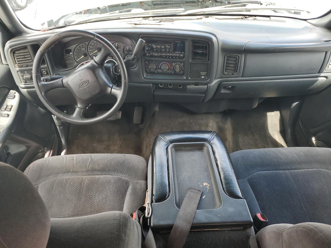 2001 Chevrolet Silverado VIN 2GCEC19W611195330 Copart auction photo, front end / minor dent/scratches damage thumbnail 8