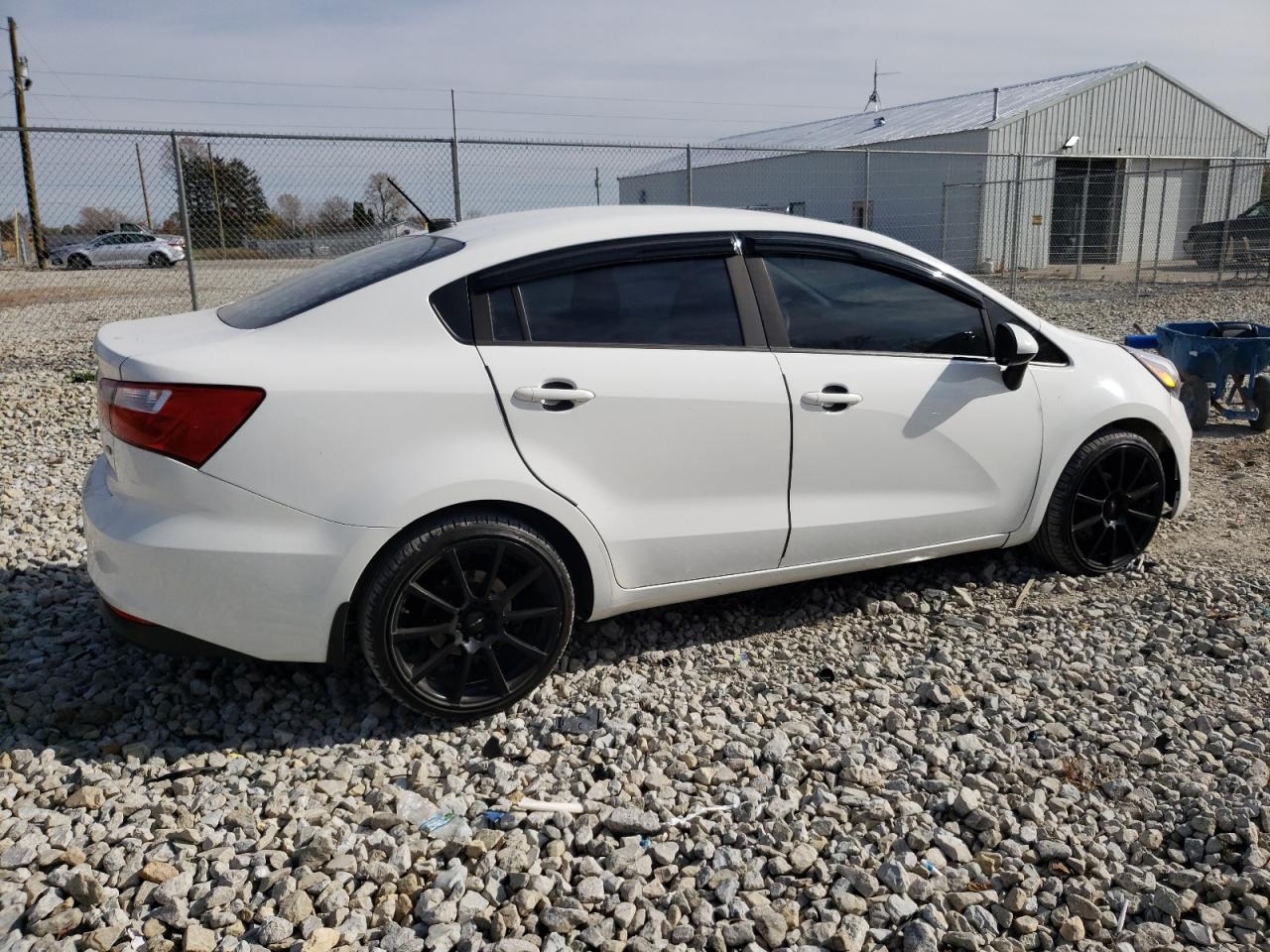 2017 KIA Rio VIN KNADM4A33H6109581 Copart auction photo, water/flood / mechanical damage thumbnail 3