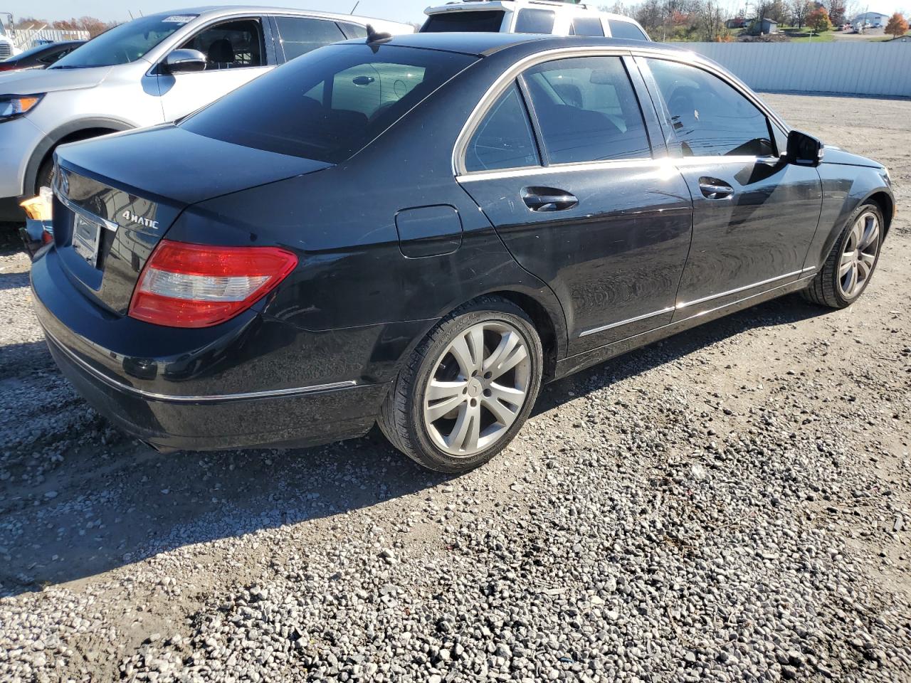 2010 Mercedes-Benz C-klasse VIN WDDGF8BB3AF467542 Copart auction photo, minor dent/scratches damage thumbnail 3