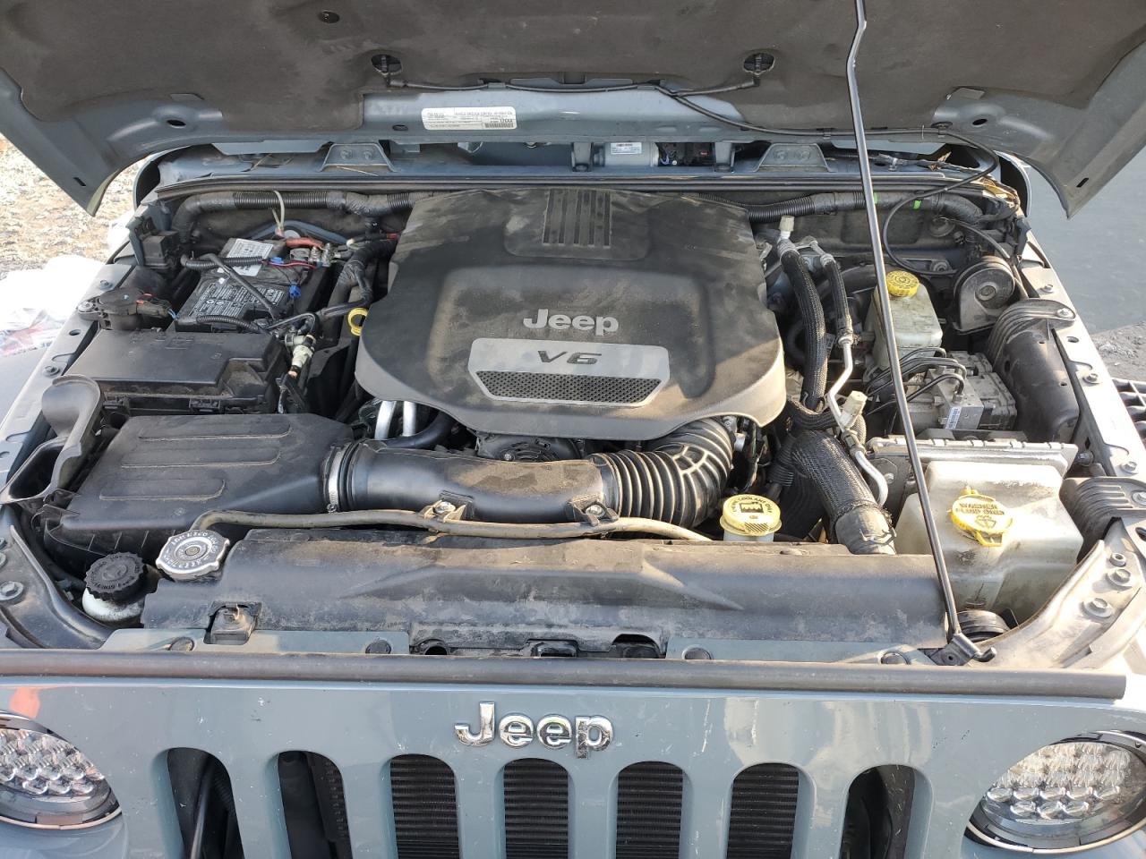 2015 Jeep Wrangler VIN 1C4BJWFG7FL732694 Copart auction photo, all over / vandalism damage thumbnail 11