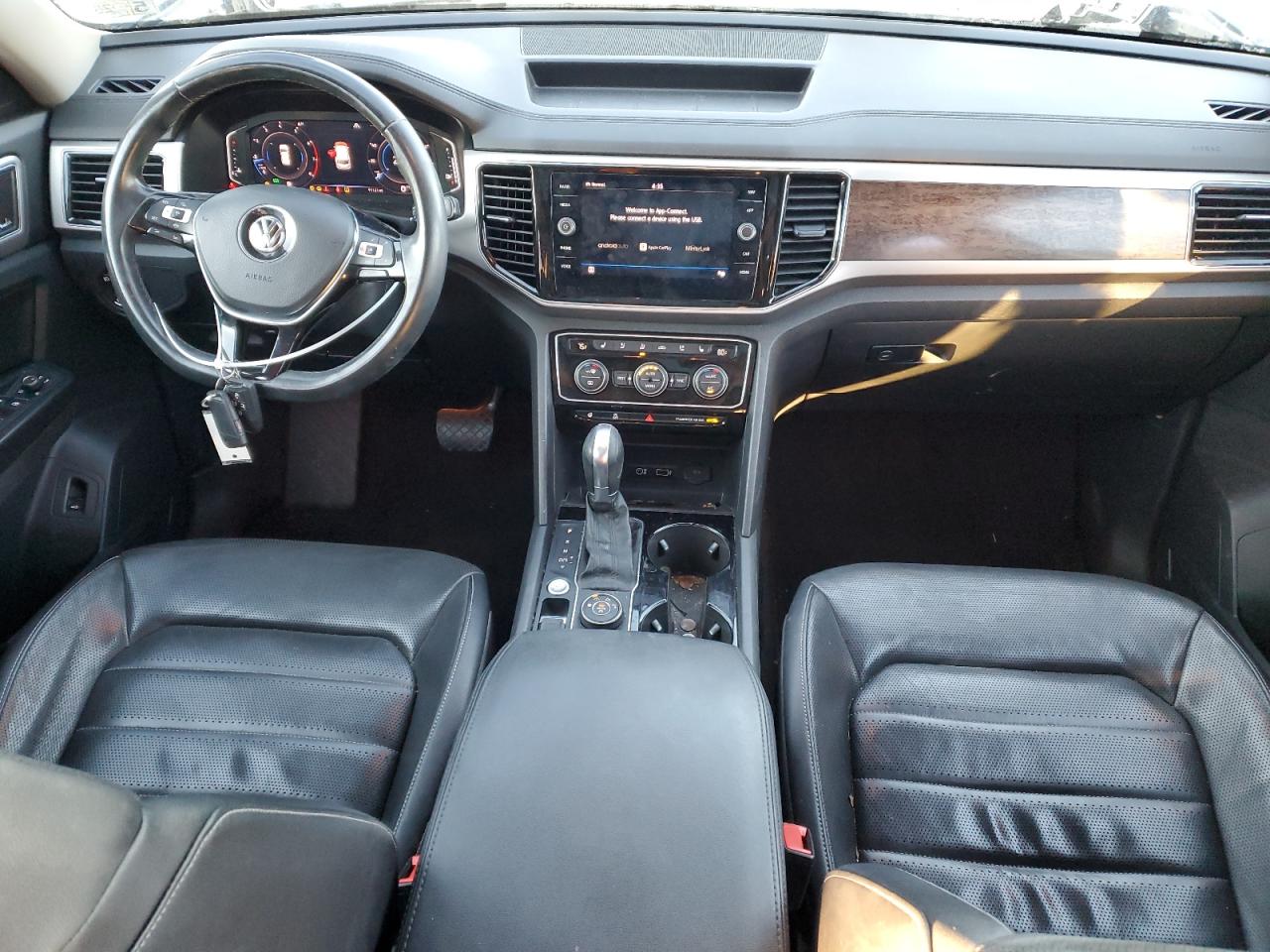2019 Volkswagen Atlas VIN 1V2NR2CA1KC578796 Copart auction photo, front end / side damage thumbnail 8