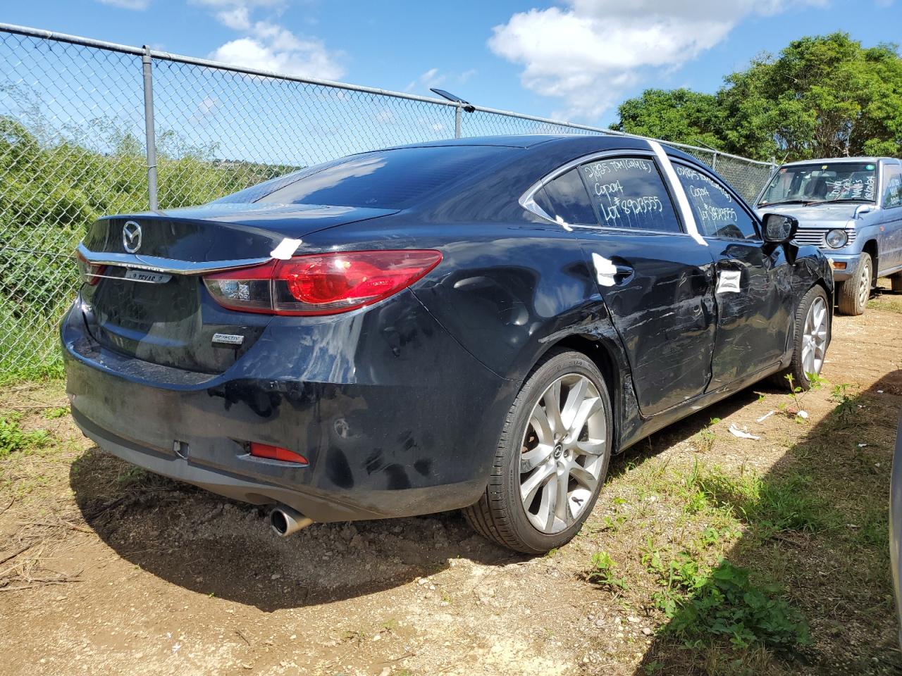 2017 Mazda 6 VIN JM1GL1V53H1124284 Copart auction photo, side / front end damage thumbnail 3
